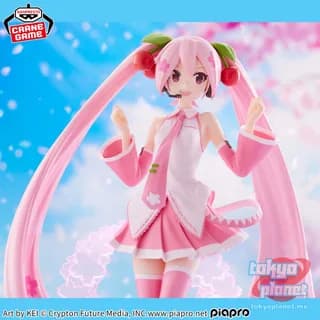 BANPRESTO EVOLVE SAKURA MIKU FIGURE