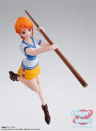 S.H.Figuarts Nami -Romance Dawn