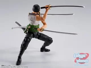 S.H. Figuarts Roronoa Zoro Romance Dawn