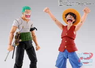 S.H. Figuarts Roronoa Zoro Romance Dawn