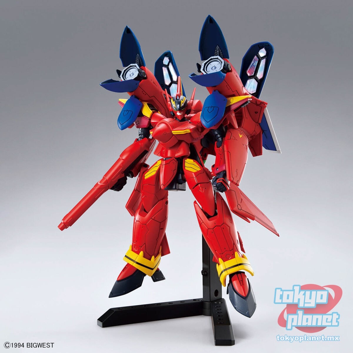 HG 1/100 VF-19 CUSTOM FIRE VALKYRIE WITH SOUND BOOSTER
